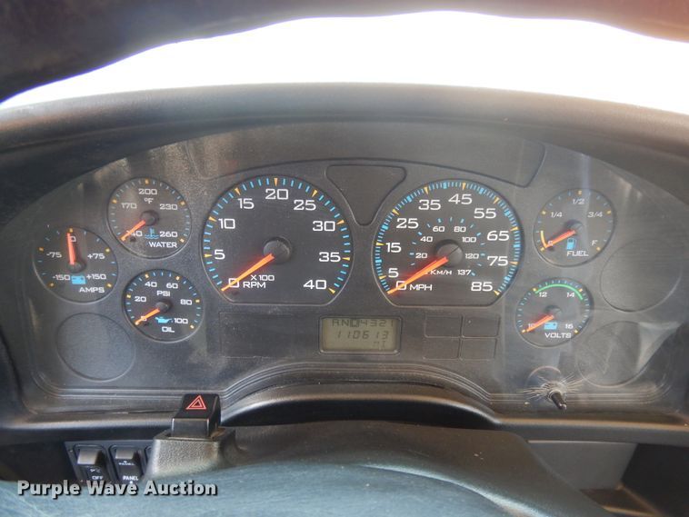 image for item FI9854 2005 International CE300 school bus