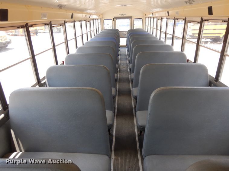 image for item FI9854 2005 International CE300 school bus