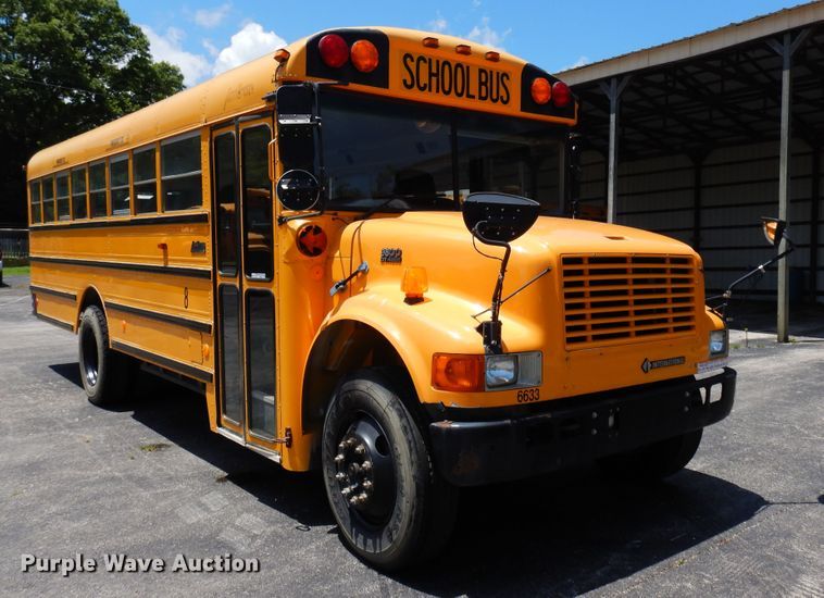 image for item FI9855 1999 International 3800 school bus