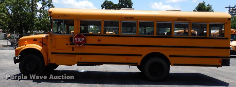 image for item FI9855 1999 International 3800 school bus
