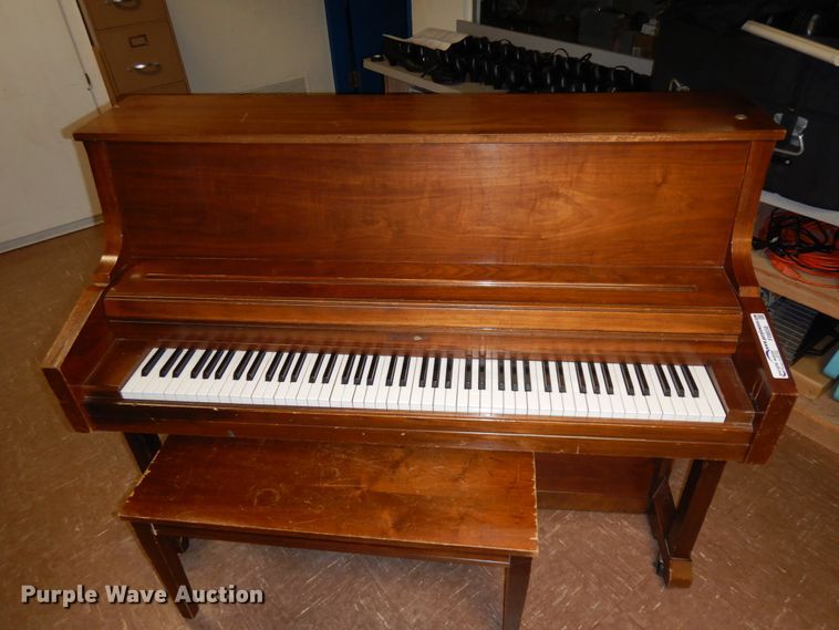 image for item FI9858 (2) upright pianos