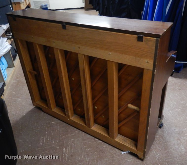 image for item FI9858 (2) upright pianos