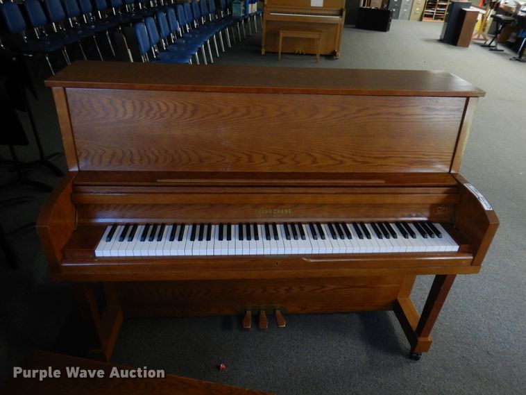 image for item FI9858 (2) upright pianos