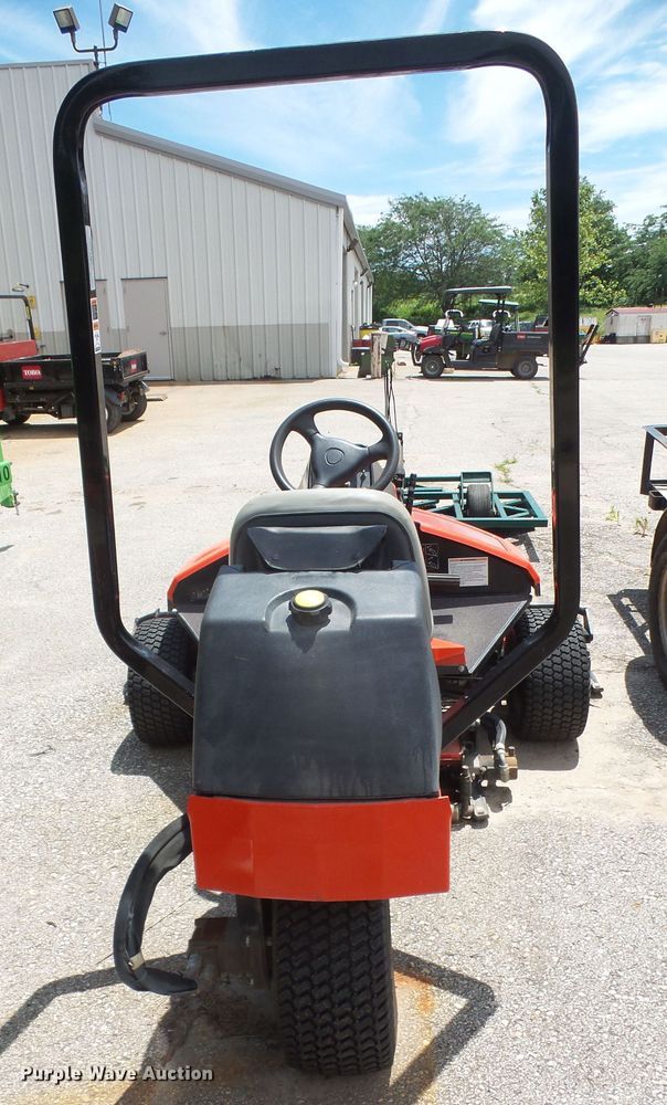 image for item FJ9141 2009 Jacobsen Tri-King 1900D lawn mower