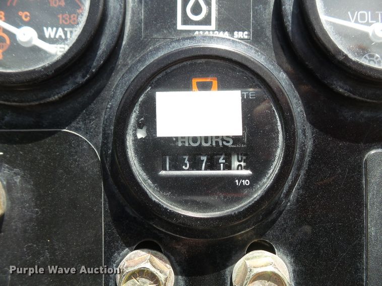 image for item FJ9141 2009 Jacobsen Tri-King 1900D lawn mower