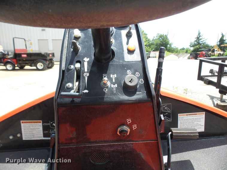 image for item FJ9141 2009 Jacobsen Tri-King 1900D lawn mower