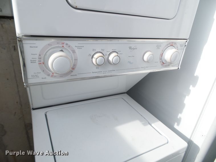 (2) washer/dryer combinations in Des Moines, IA Item FM9394 for sale