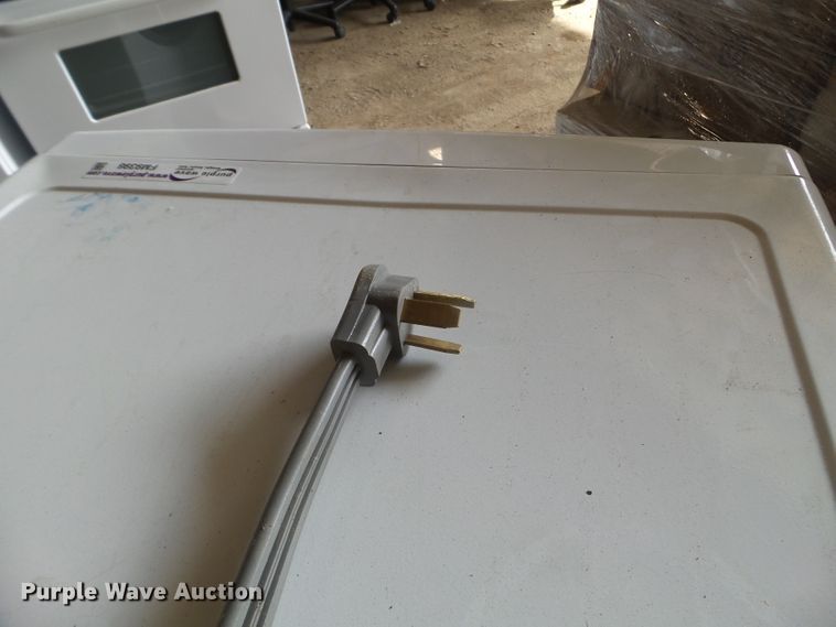 image for item FM9398 Samsung washer and dryer