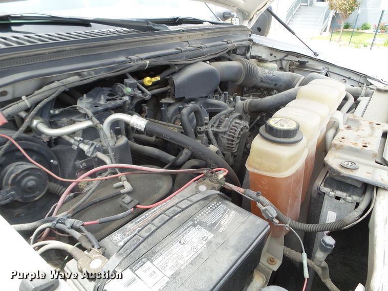 image for item FM9427 2003 Ford F250 Super Duty XL pickup truck