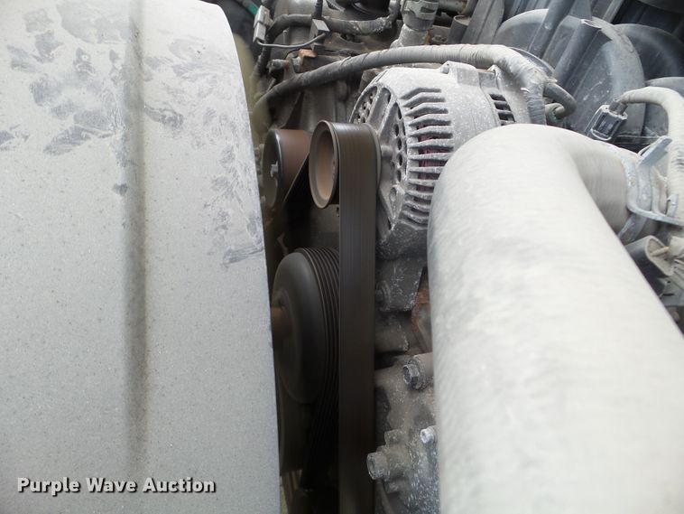 image for item FM9428 2001 Ford F250 Super Duty XL pickup truck