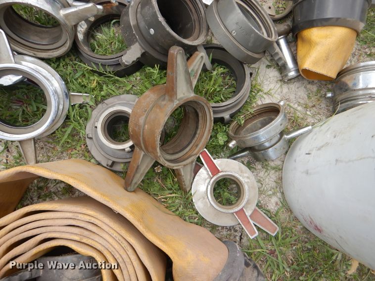 image for item FP9005 Water pump, hose, and connectors