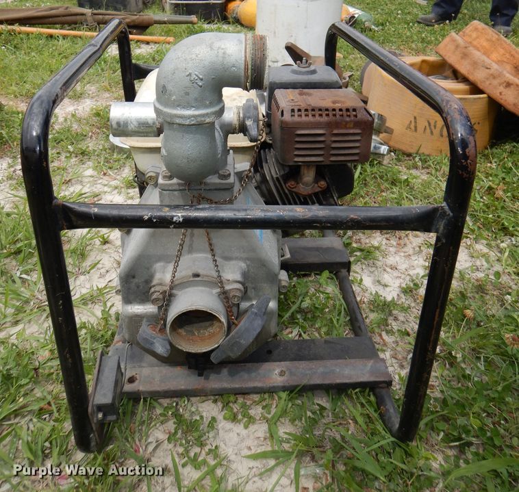 image for item FP9005 Water pump, hose, and connectors