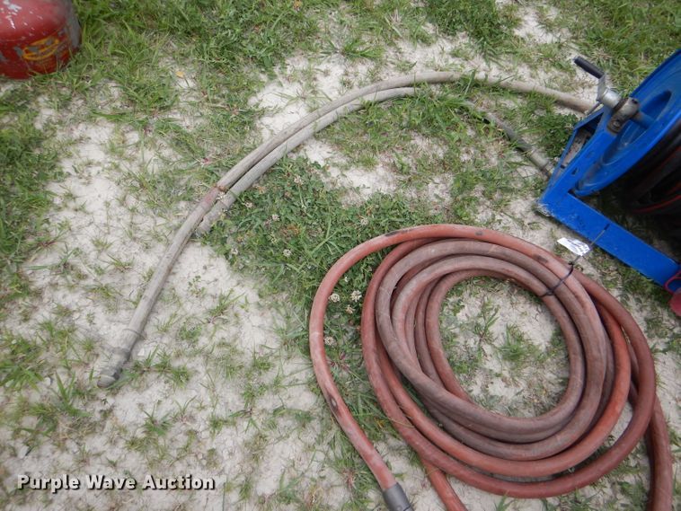 image for item FP9007 Coxreels 117-5-175 hose reel