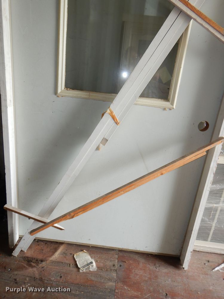 image for item FP9009 Quaker window