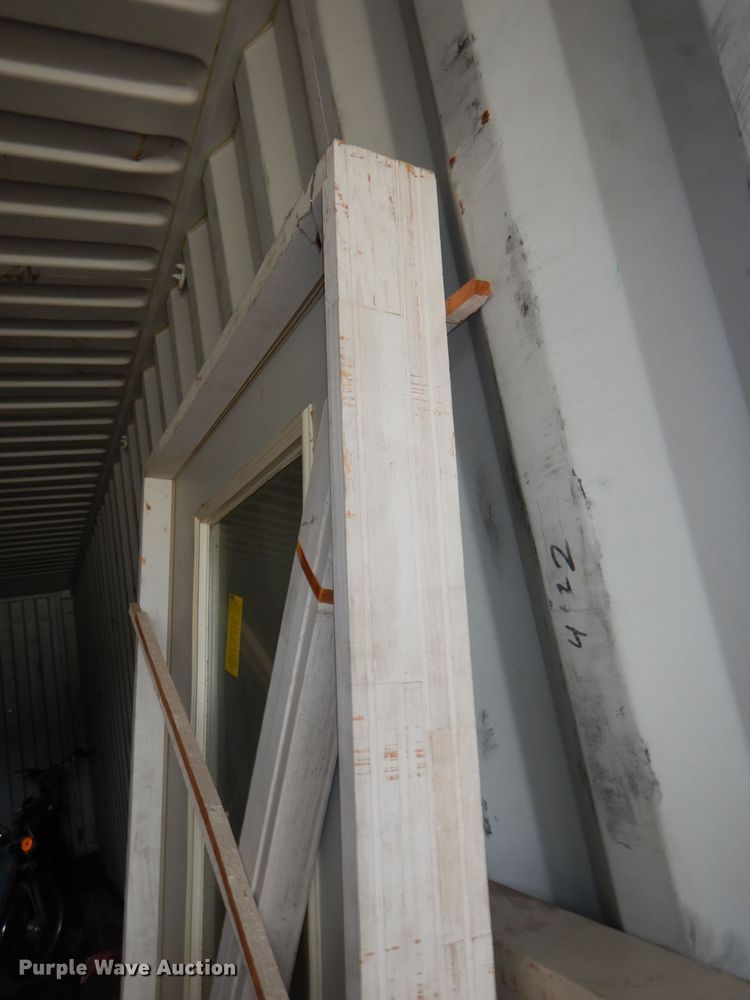 image for item FP9009 Quaker window