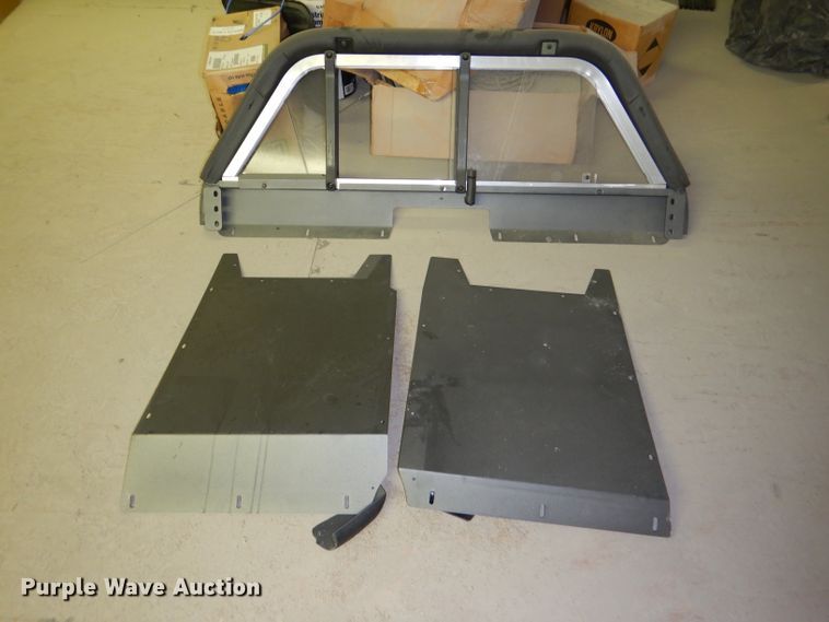 image for item FP9015 Emergency vehicle equipment