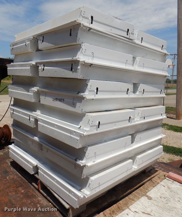 image for item FP9027 (24) light fixtures