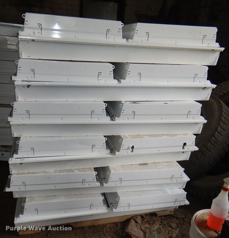 image for item FP9030 (24) light fixtures