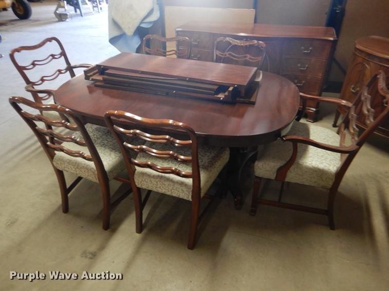 image for item FT9565 Dining room set