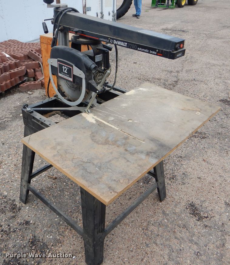 image for item FT9638 Dewalt 7790 radial arm saw