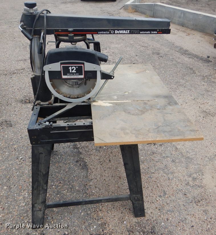 image for item FT9638 Dewalt 7790 radial arm saw