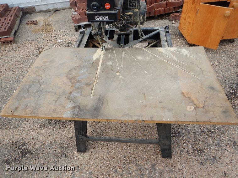 image for item FT9638 Dewalt 7790 radial arm saw