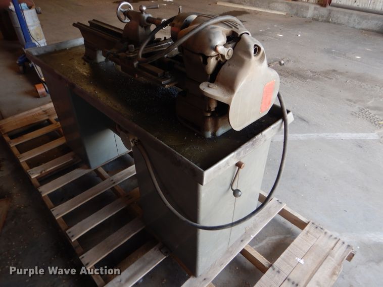 image for item FT9640 South Bend A C18370AD metal lathe