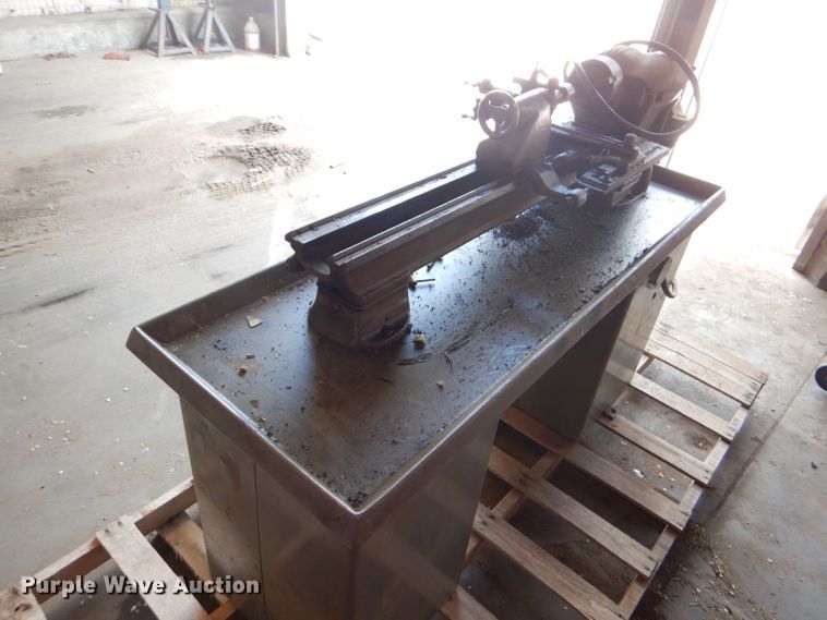 image for item FT9640 South Bend A C18370AD metal lathe