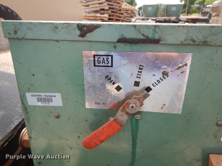 image for item FT9641 Johnson F-900 foundry