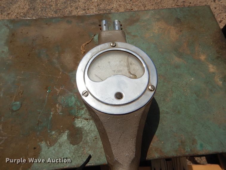 image for item FT9641 Johnson F-900 foundry