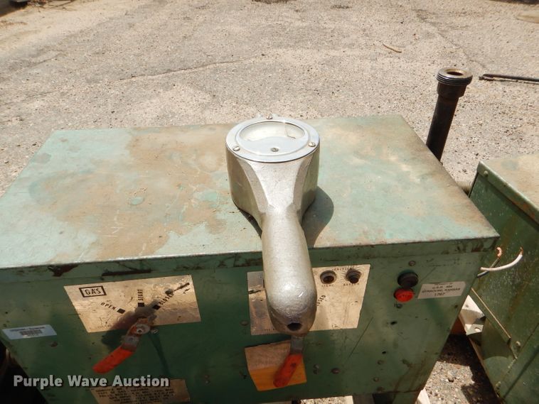 image for item FT9641 Johnson F-900 foundry