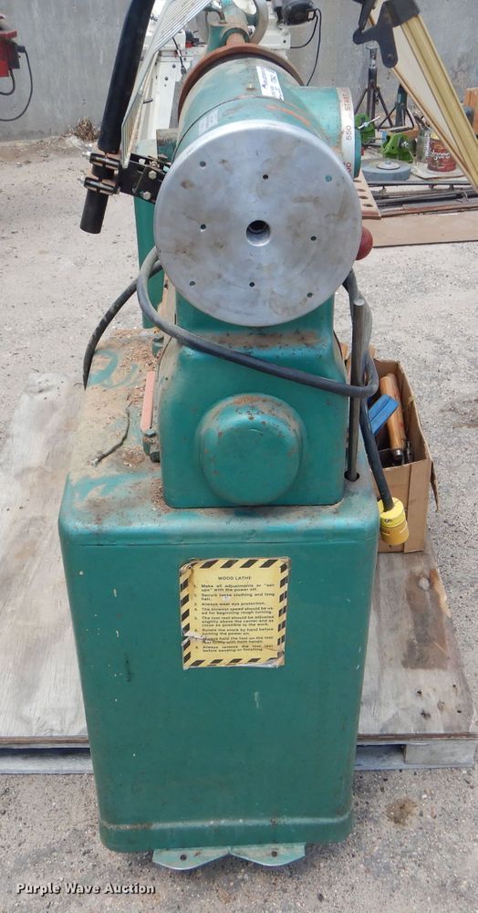 image for item FT9642 Powermatic 90 wood lathe