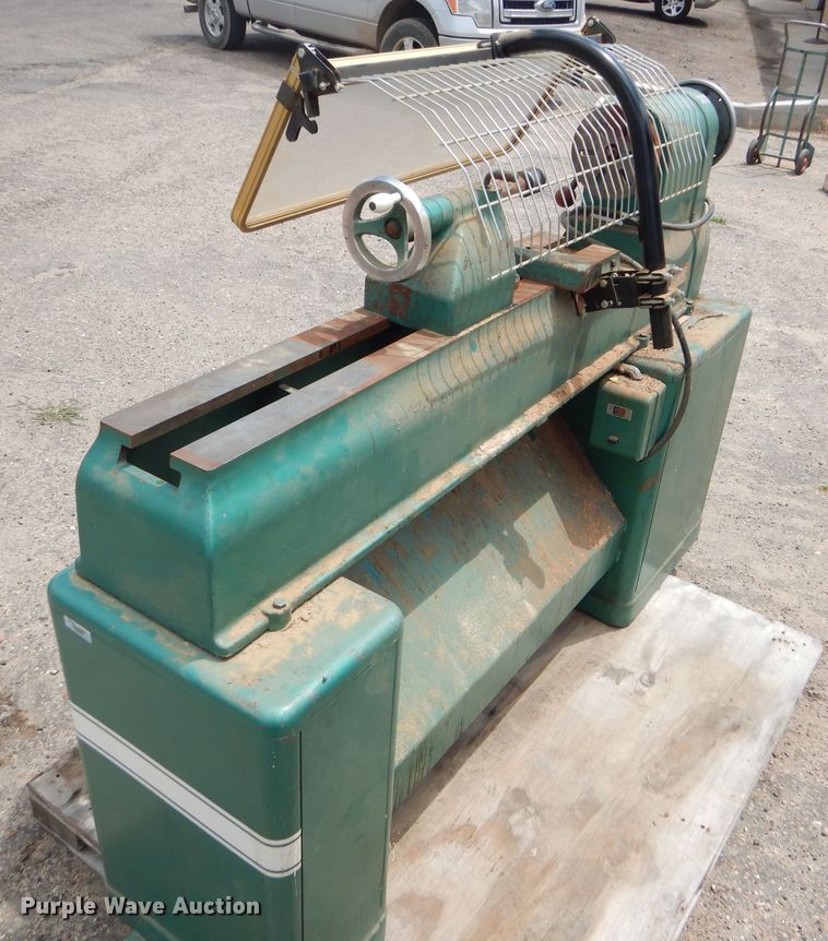 image for item FT9642 Powermatic 90 wood lathe