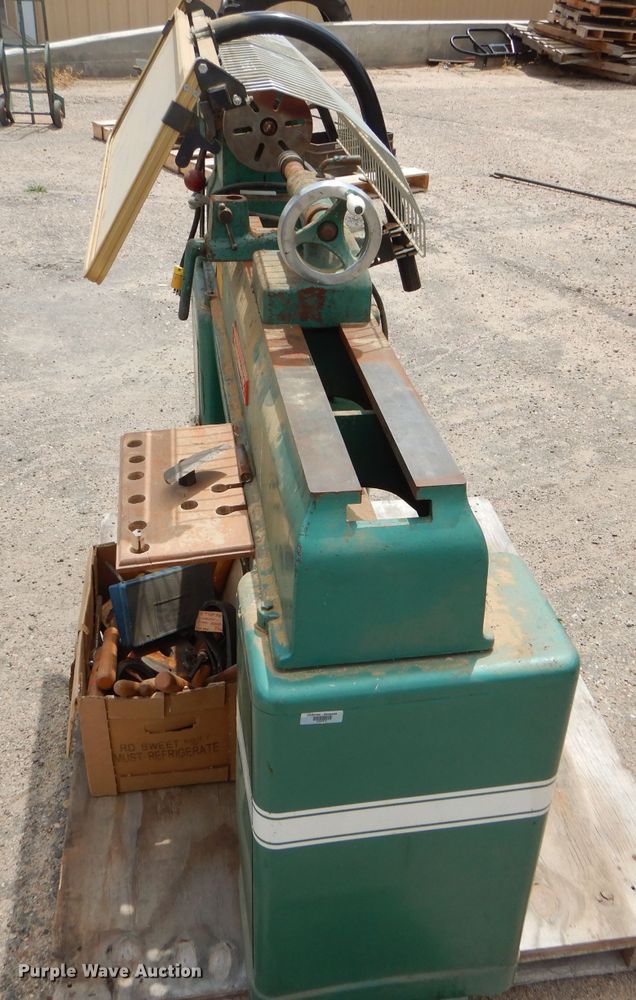 image for item FT9642 Powermatic 90 wood lathe