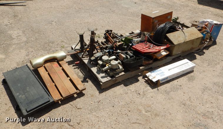 image for item FT9645 Tools