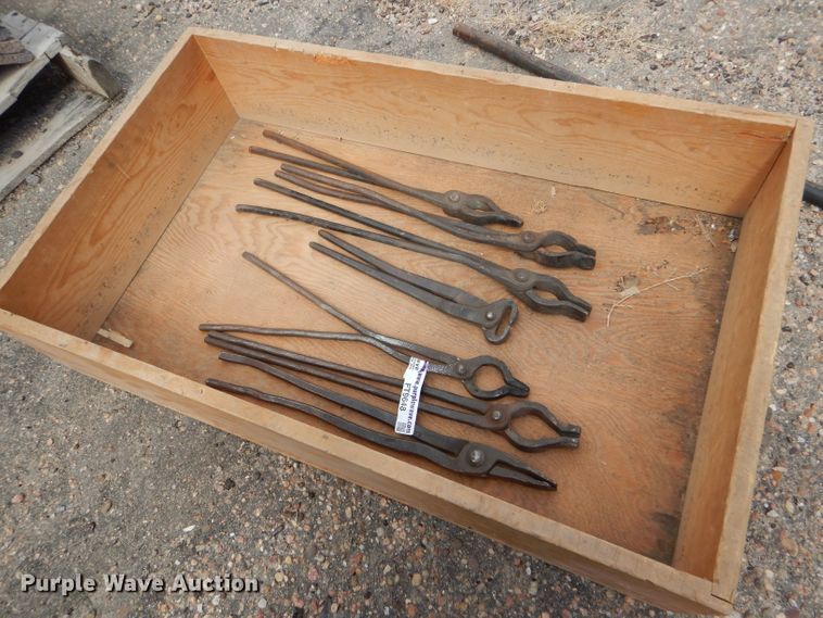 image for item FT9648 Blacksmith tools