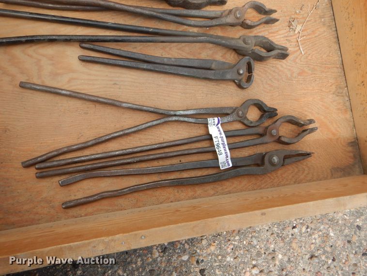 image for item FT9648 Blacksmith tools