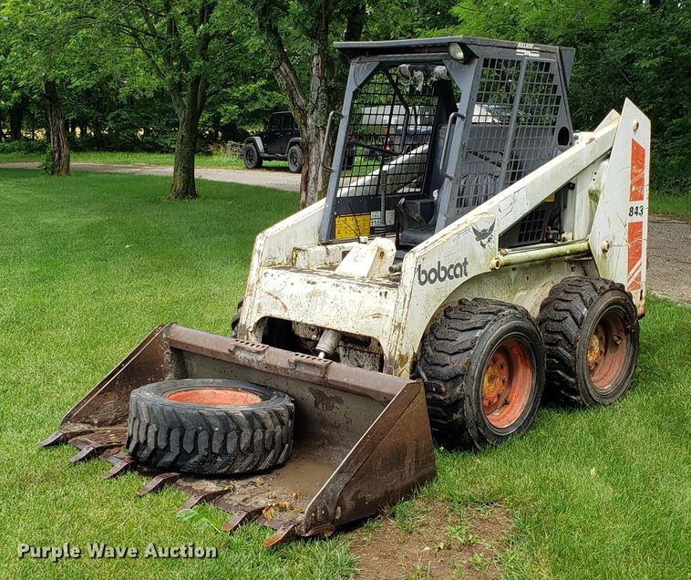 image for item AN9435 1986 Bobcat 843 skid steer
