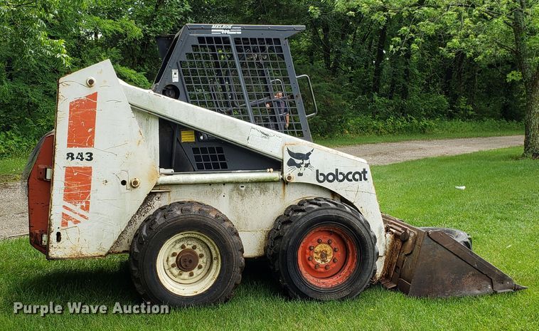 image for item AN9435 1986 Bobcat 843 skid steer