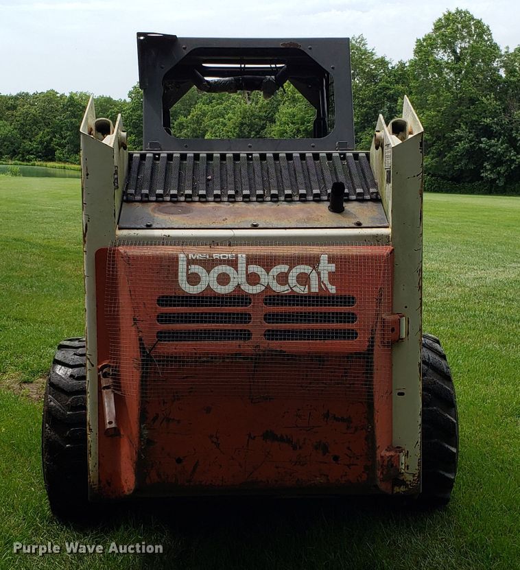 image for item AN9435 1986 Bobcat 843 skid steer
