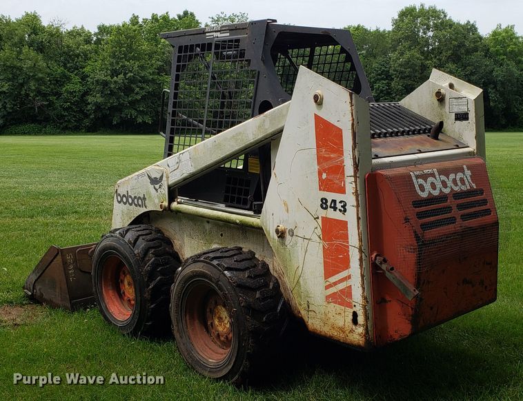image for item AN9435 1986 Bobcat 843 skid steer