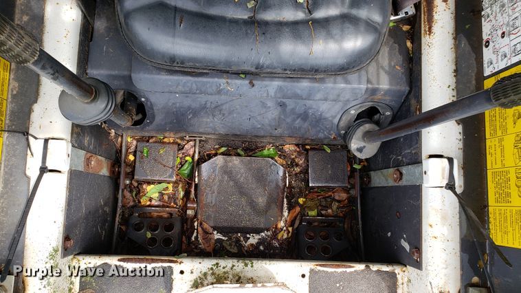 image for item AN9435 1986 Bobcat 843 skid steer