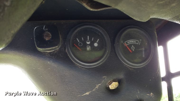 image for item AN9435 1986 Bobcat 843 skid steer