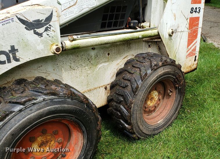 image for item AN9435 1986 Bobcat 843 skid steer