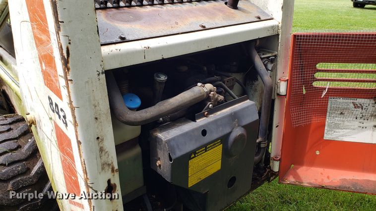 image for item AN9435 1986 Bobcat 843 skid steer