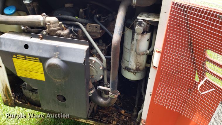 image for item AN9435 1986 Bobcat 843 skid steer