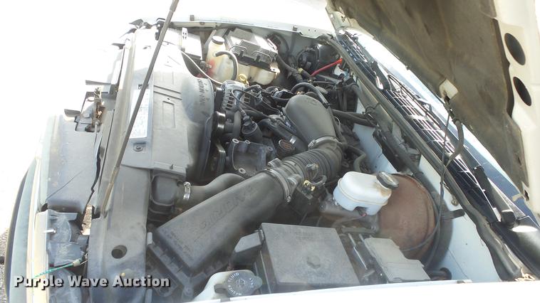 image for item BL9033 2001 Chevrolet S10 pickup truck