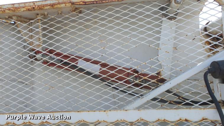 image for item BL9033 2001 Chevrolet S10 pickup truck