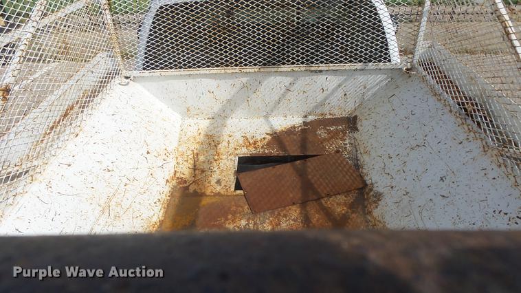 image for item BL9033 2001 Chevrolet S10 pickup truck