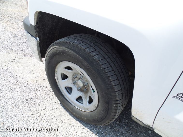 image for item DB2208 2014 Chevrolet Silverado 1500 Crew Cab pickup truck